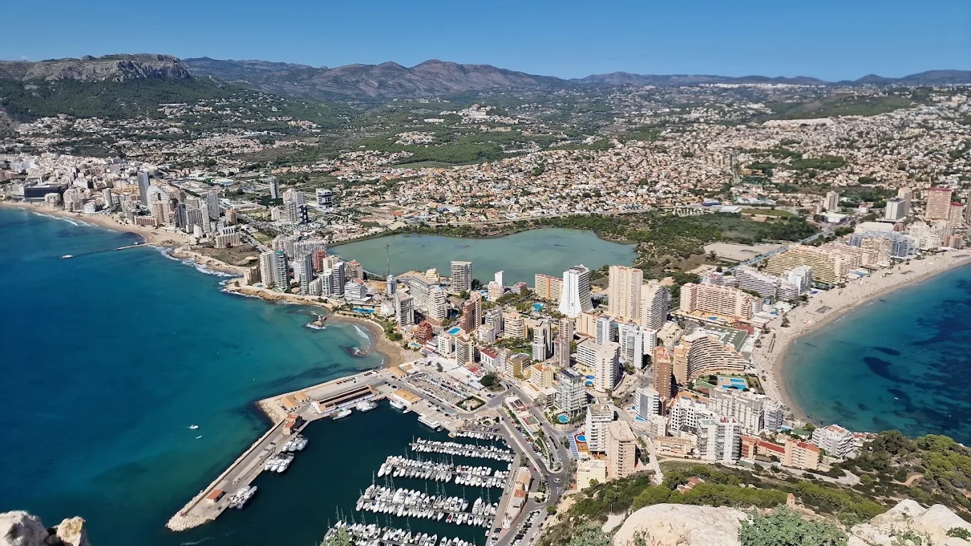 Penon de Ifach rising from the sea, Calpe — Costa Blanca campervan route